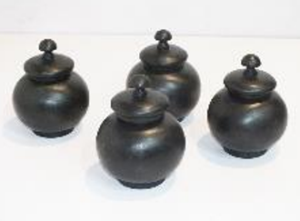 Turned wooden round pots with fitted tops - xs